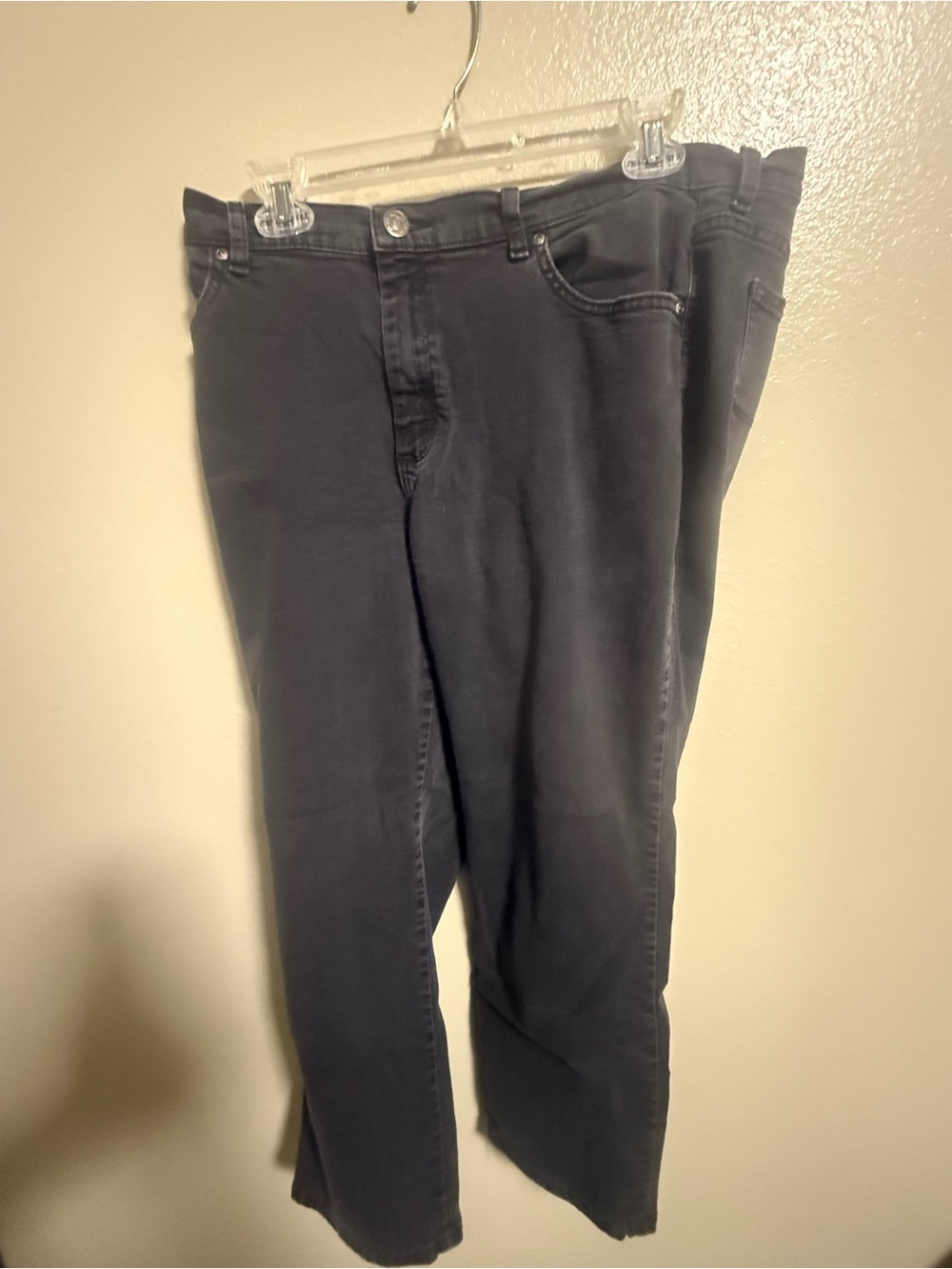 Men's Black Jeans - Classic Straight Fit